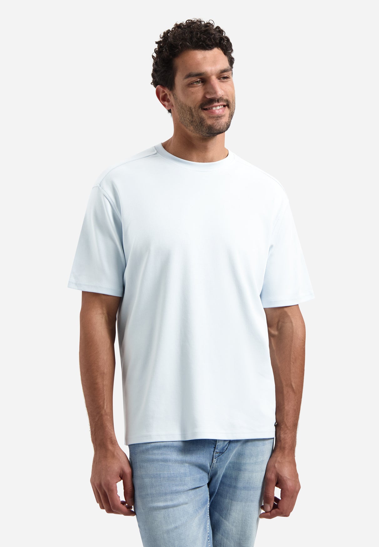 Interlock T-shirt with round neck. | Sky
