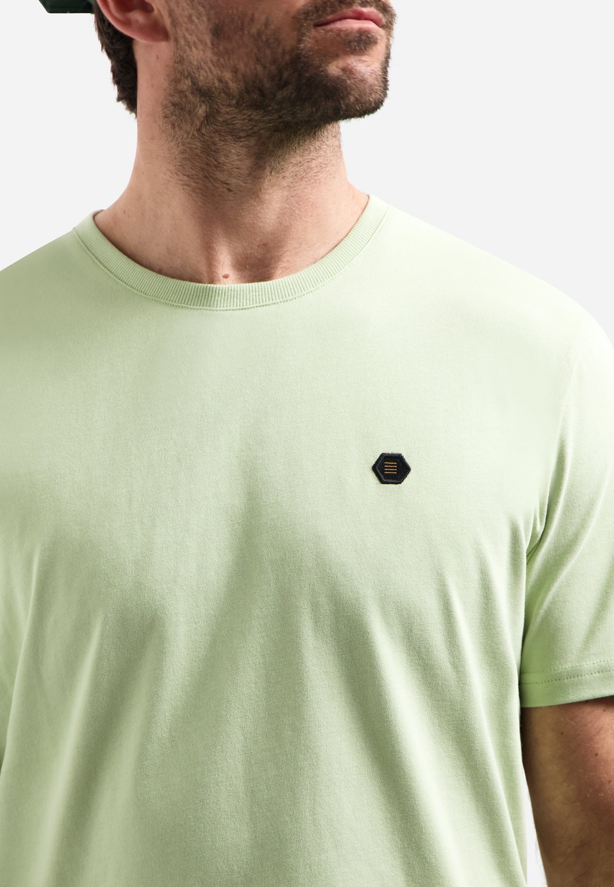 Peached T-shirt with round neck | Green