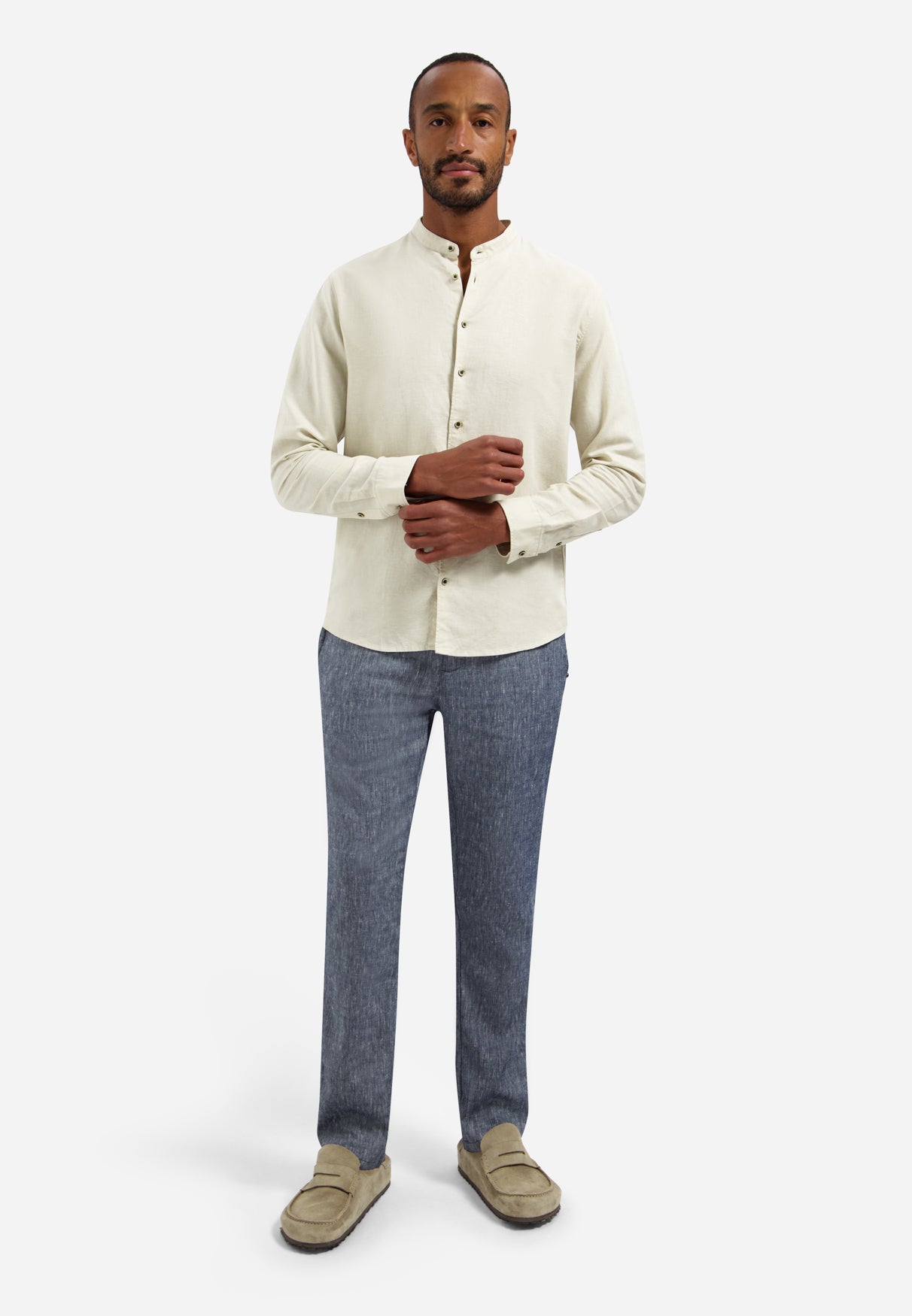 Linen-blend shirt with a stand-up collar | Desert