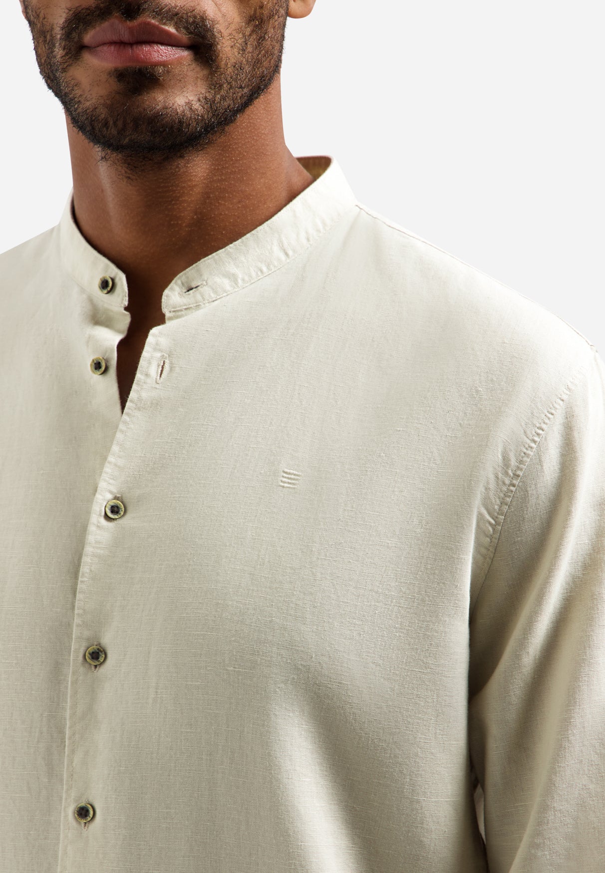 Linen-blend shirt with a stand-up collar | Desert