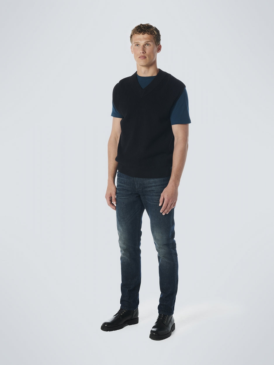 Spencer V-Neck Relief Rib Jacquard with Wool | Black