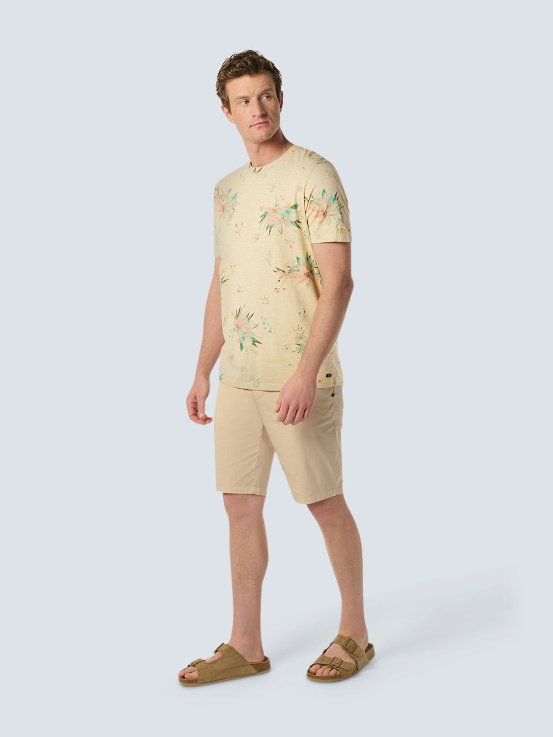 Stylish T-shirt with Round Neck and Botanical Flower Print | Cement