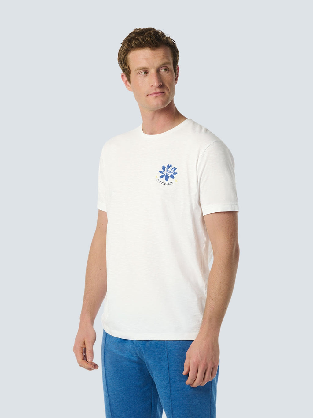 T-shirt with Lotus Flower Design - Comfort and Elegant Style