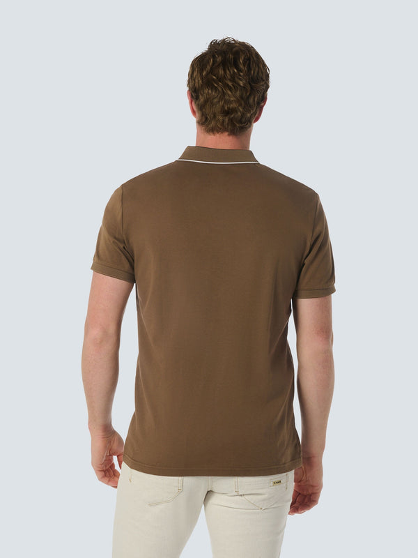 Modern Polo with Refined Collar and Elegant Finish | Brown