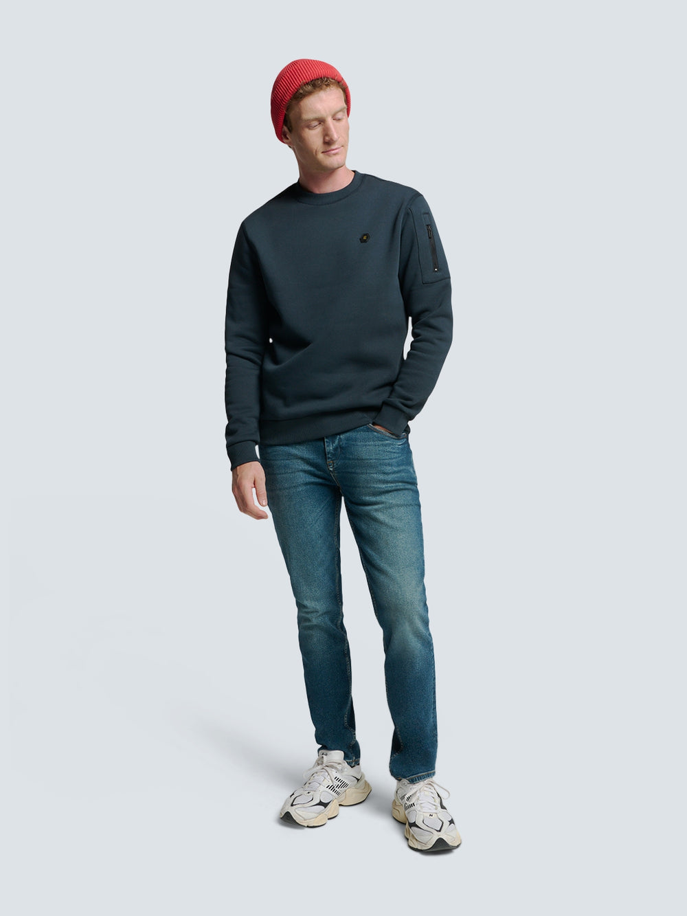 【BAON】[unisex] Newon nylon lettering color matching sweat BAON】[unisex] Newon nylon lettering color matching sweat