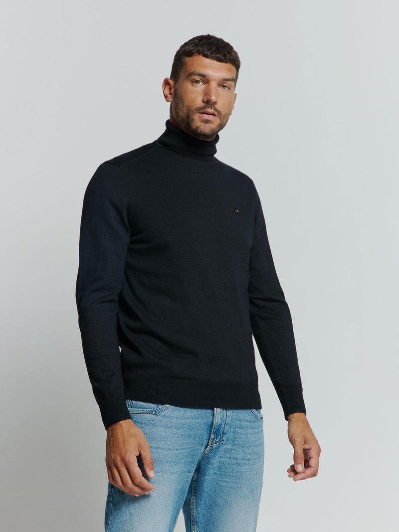 Two-Tone Melange Turtleneck: Elegant Warmth and Timeless Style | Navy