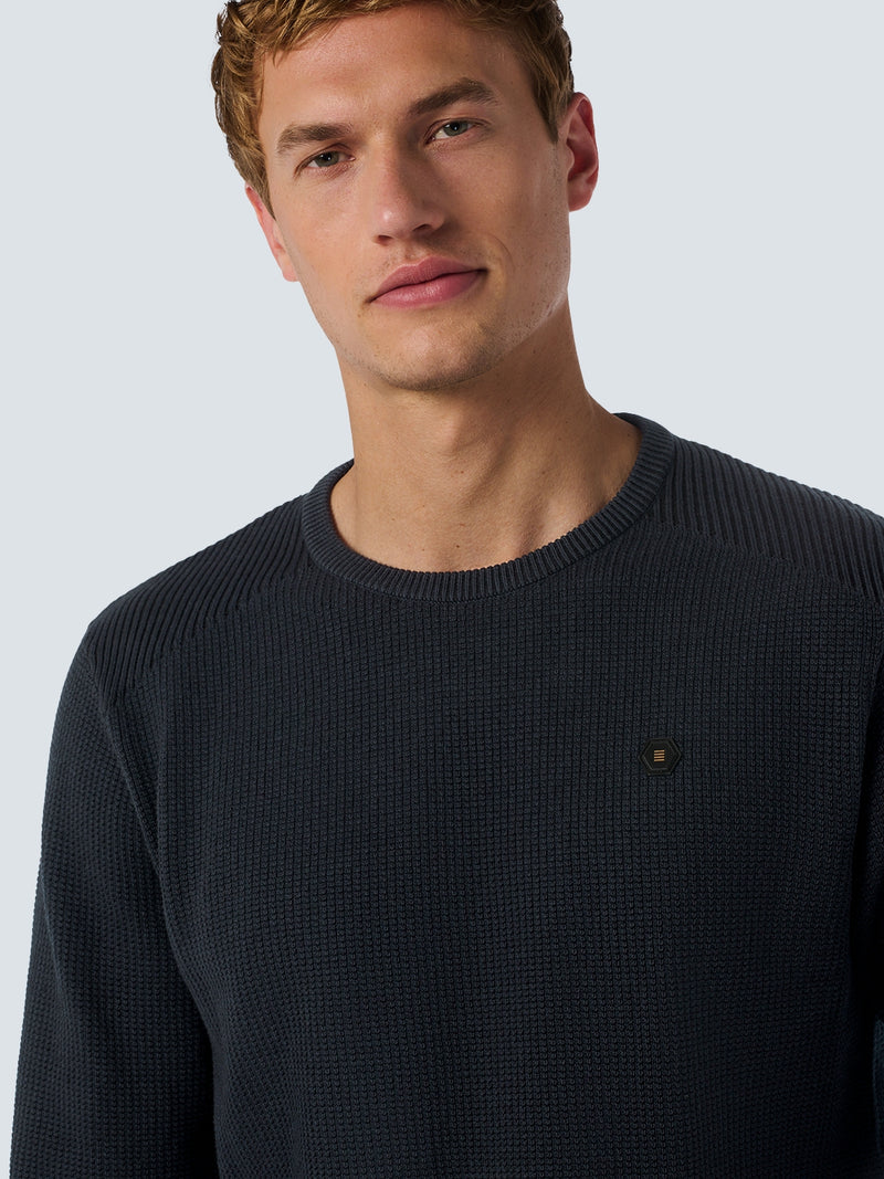 Round Neck Pullover with Refined Two-Tone Jacquard | Night