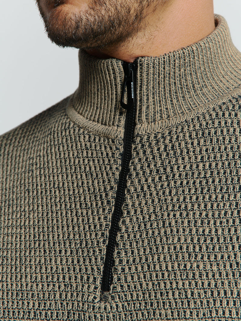 Half-Zip Knit in Two-Tone Mélange: Stylish Warmth and Versatility | Stone