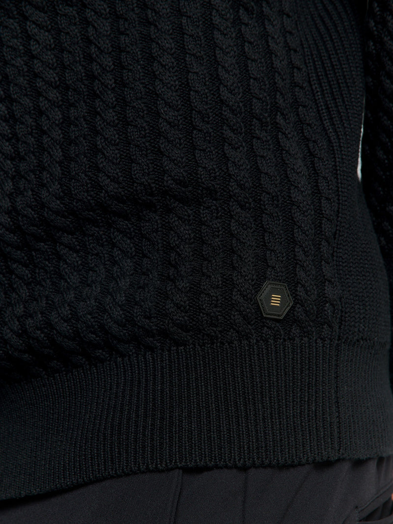 Half-Zip Knit with Buttons in Solid Jacquard: Classic Elegance and Comfort | Black