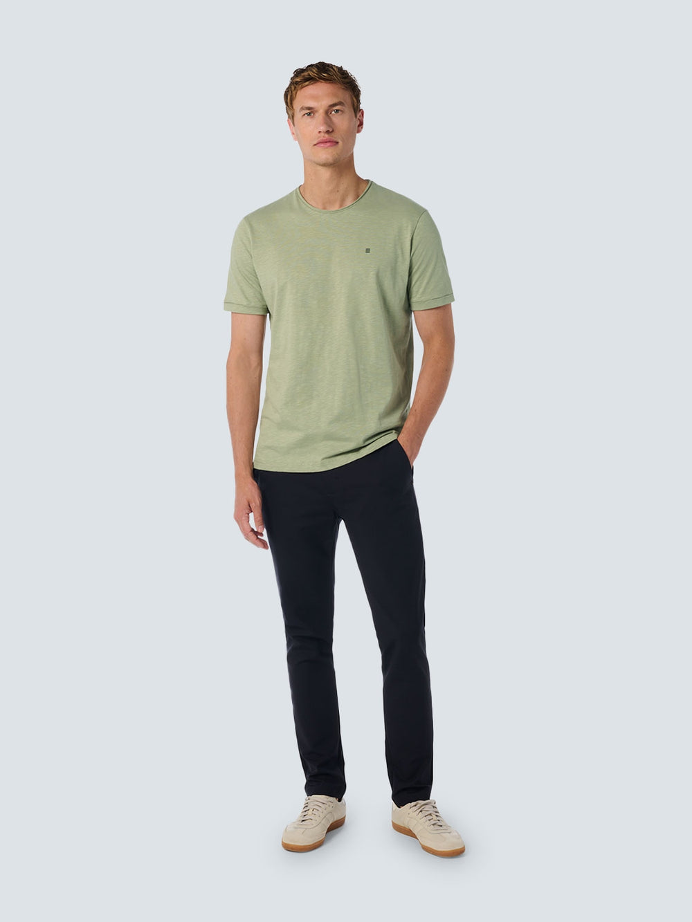 トップス Not Lonely Anymore Crew Neck Tee Round Neck T-Shirt with Rolled Sleeve Cuffs and Subtle Logo