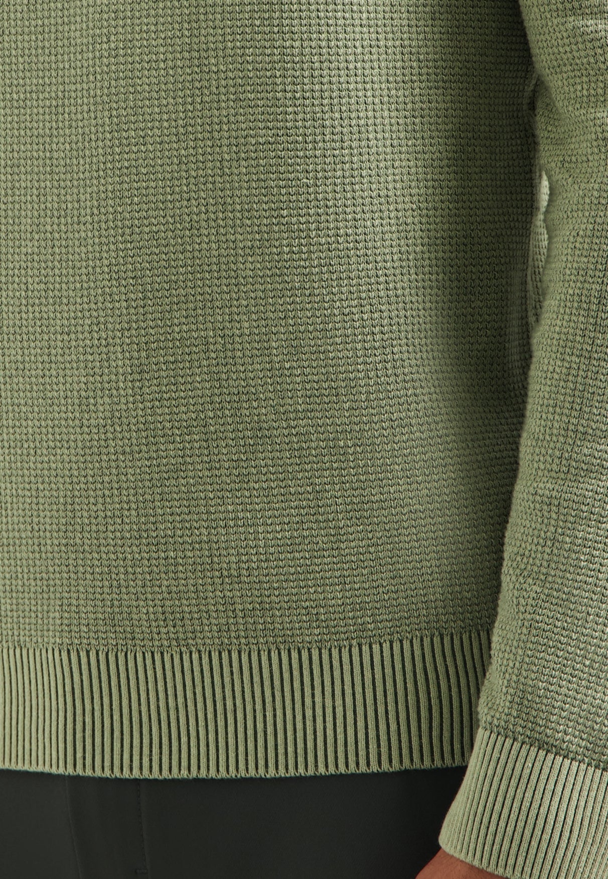 Textured half-zip jumper | Light Moss