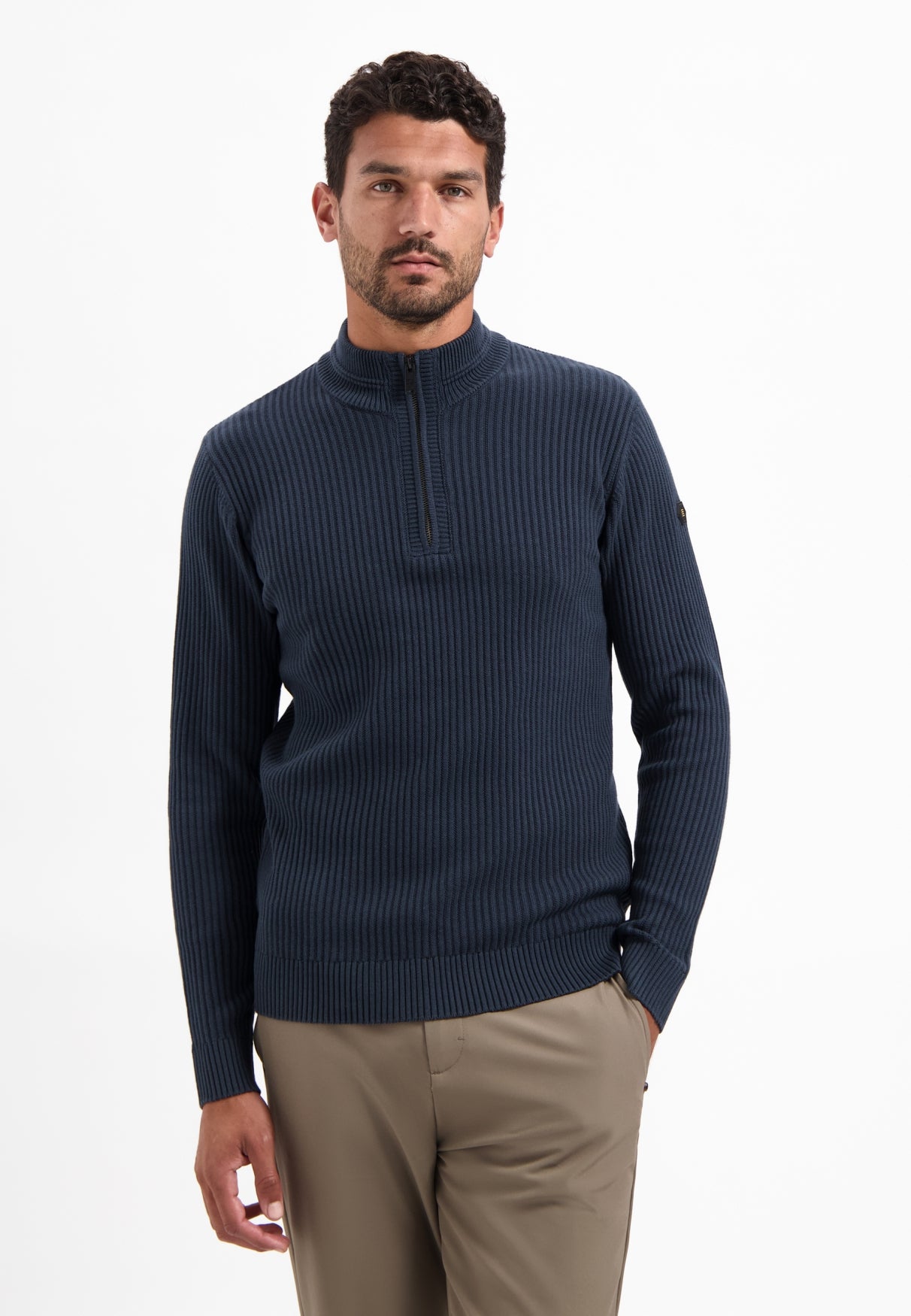 Heavy rib knitted jumper | Night