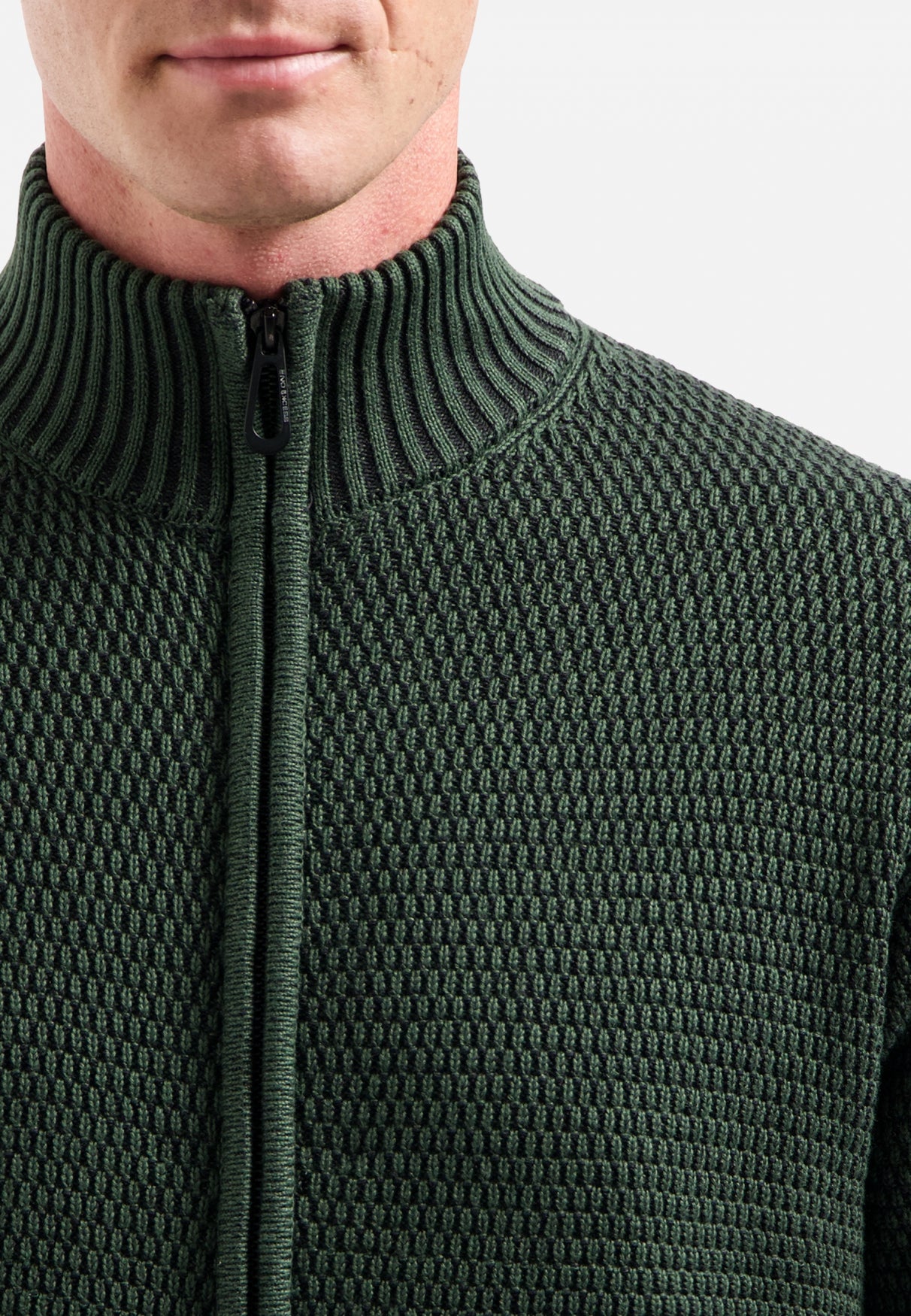Heavy melange knitted cardigan | Dark Green