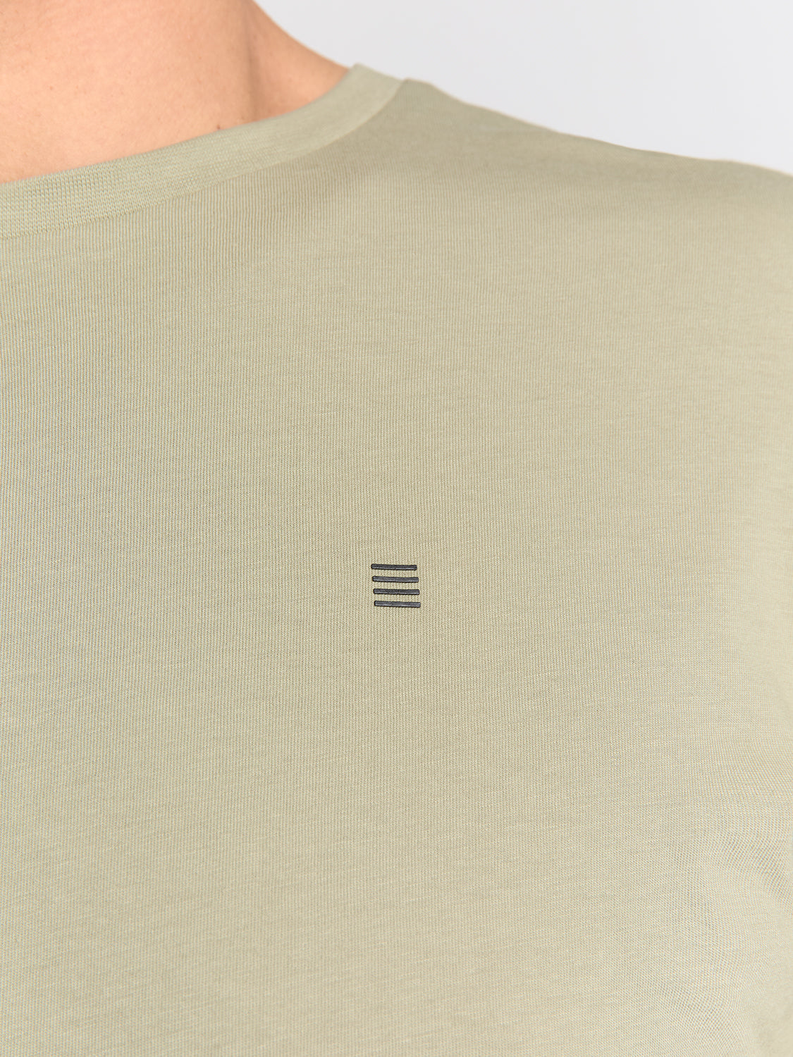Crewneck T-shirt | Light Moss