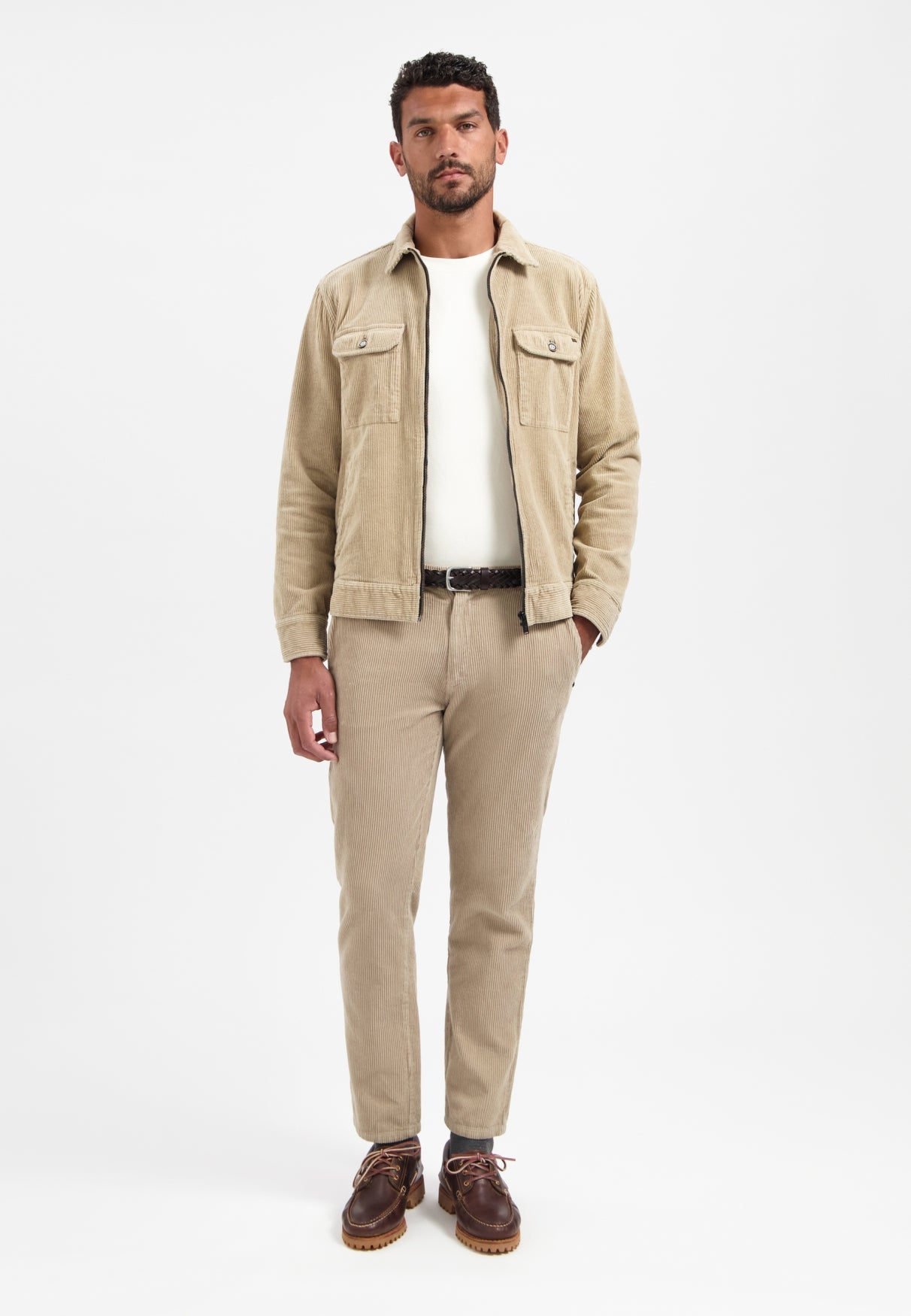 Ribbed corduroy trousers | Sand