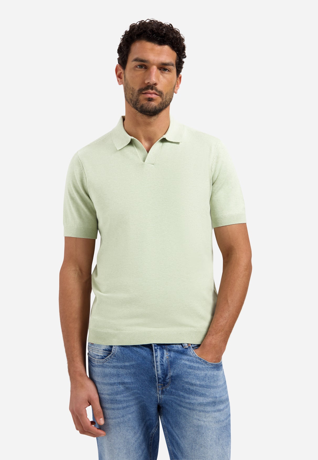 Knitted polo shirt with V-neck | Green