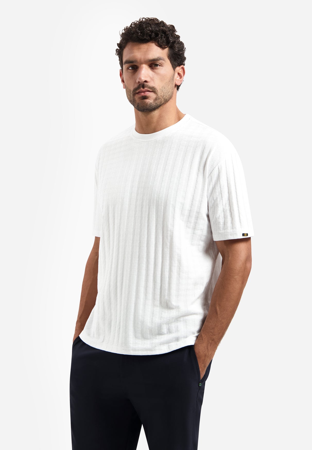 Plain T-shirt with relief texture | White