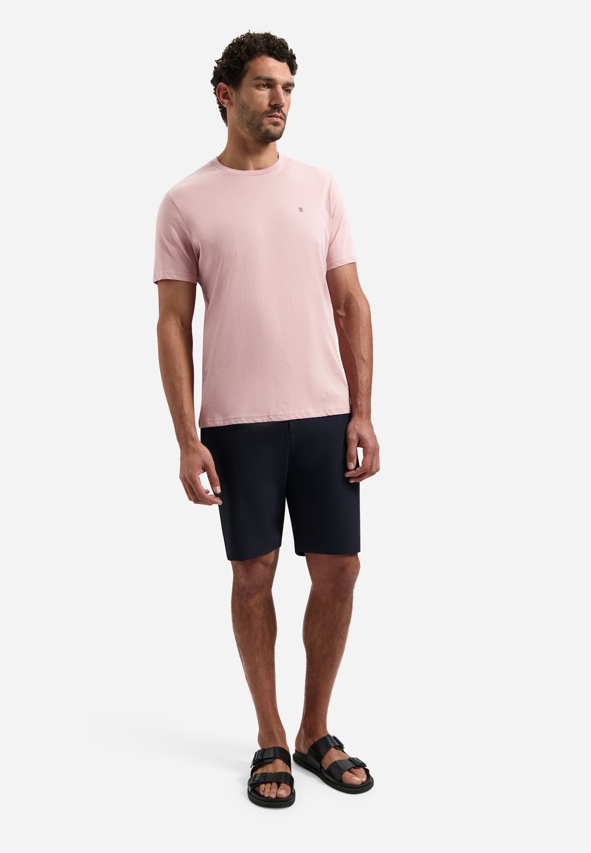 Basic plain T-shirt with round neck. | Light Mauve