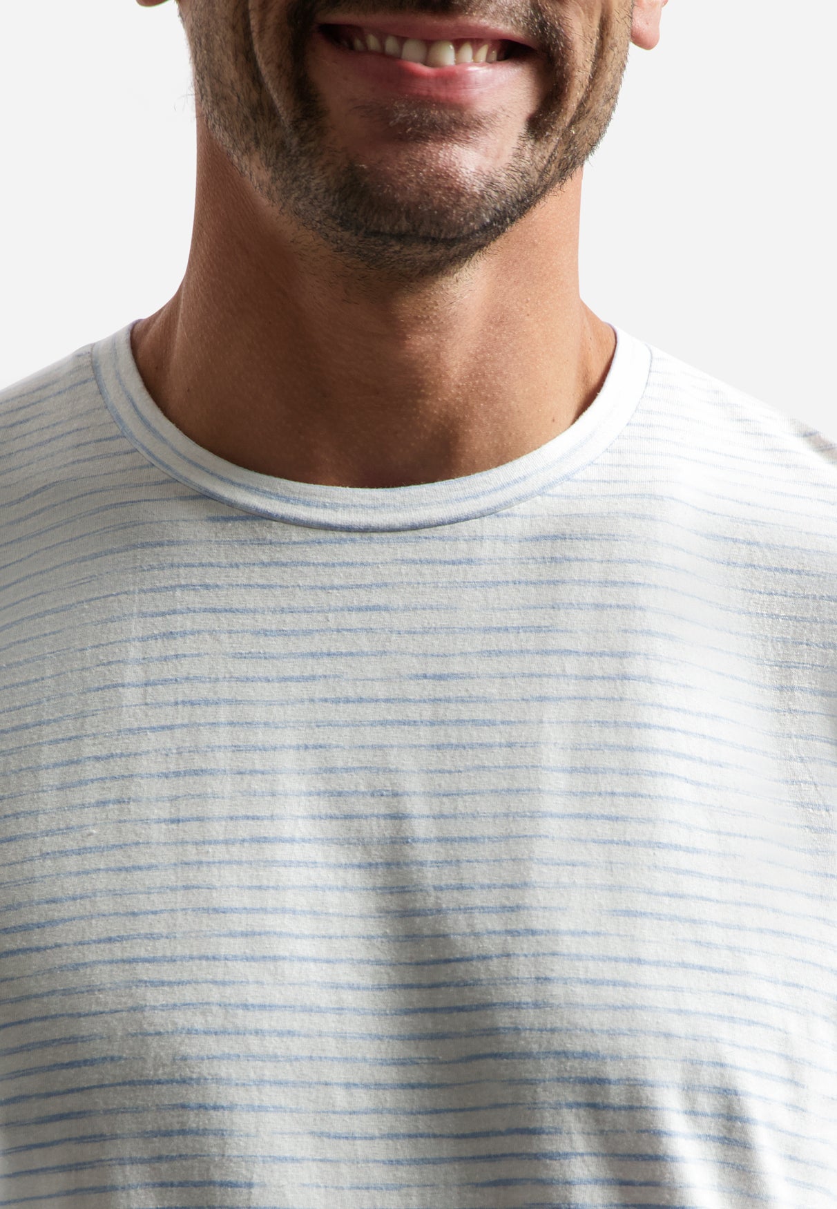 Striped T-shirt with round neck | Blue
