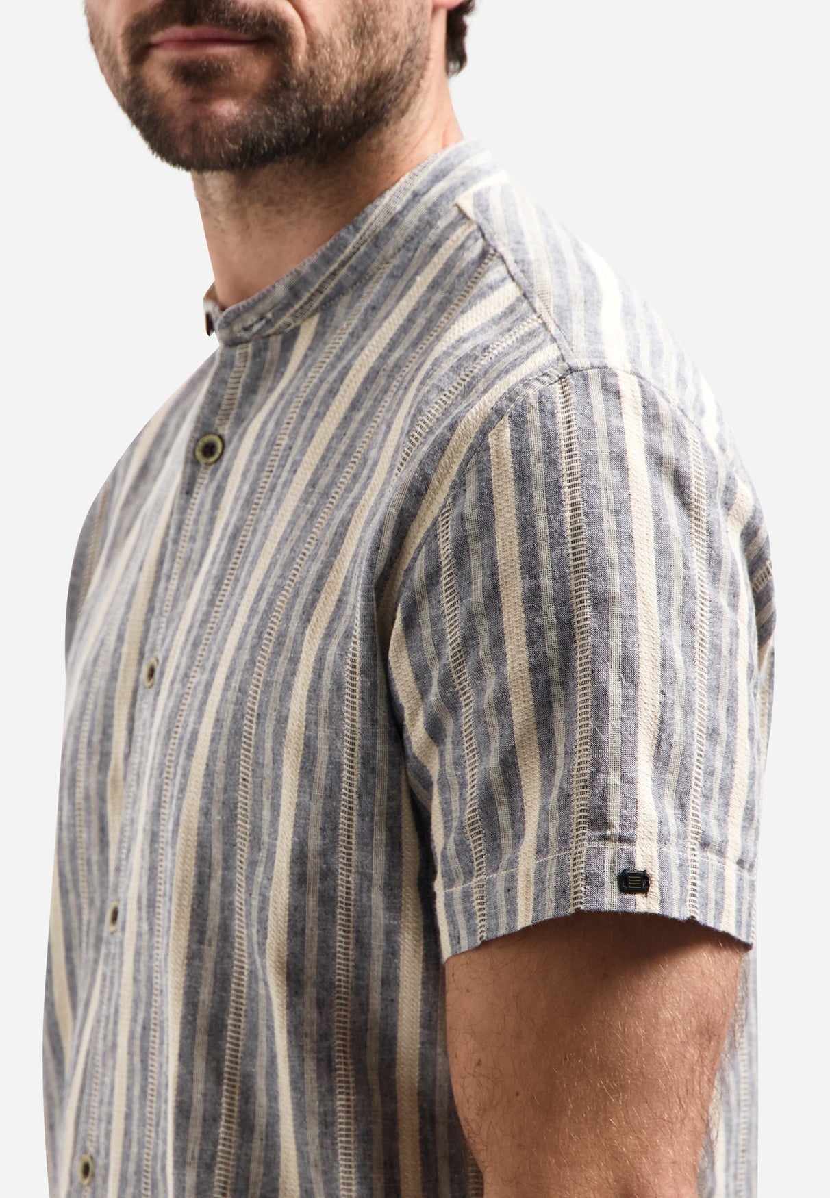 Short-sleeved striped shirt | Blue