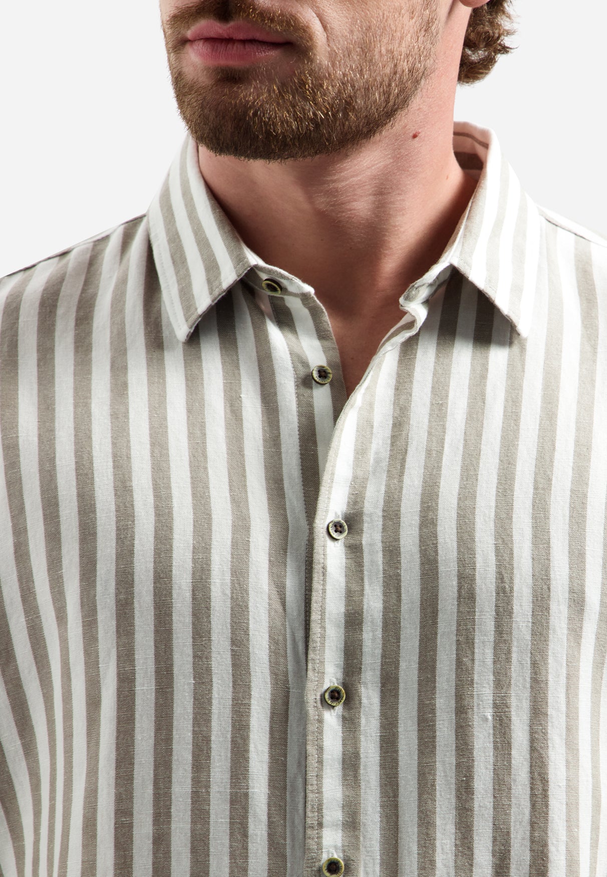 Linen-blend shirt with wide stripes | Taupe