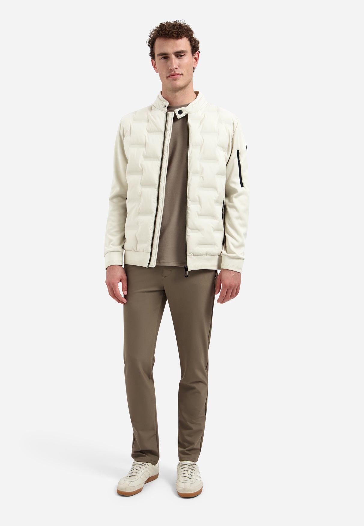 Short padded jacket with knit details | Stone