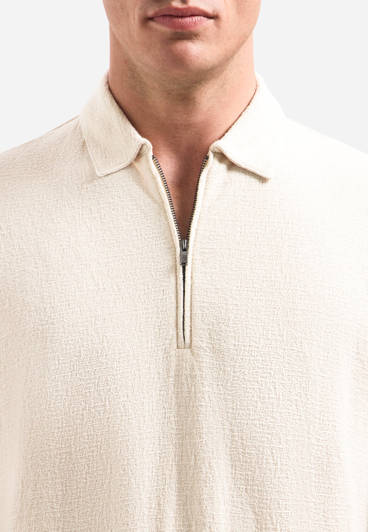 Short-sleeve V-neck polo with a zip-front | Stone