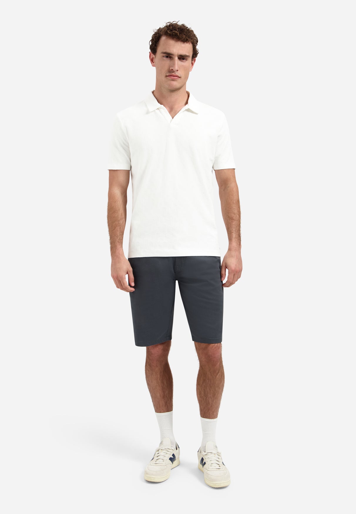 Short-sleeve V-neck polo with jacquard print | White