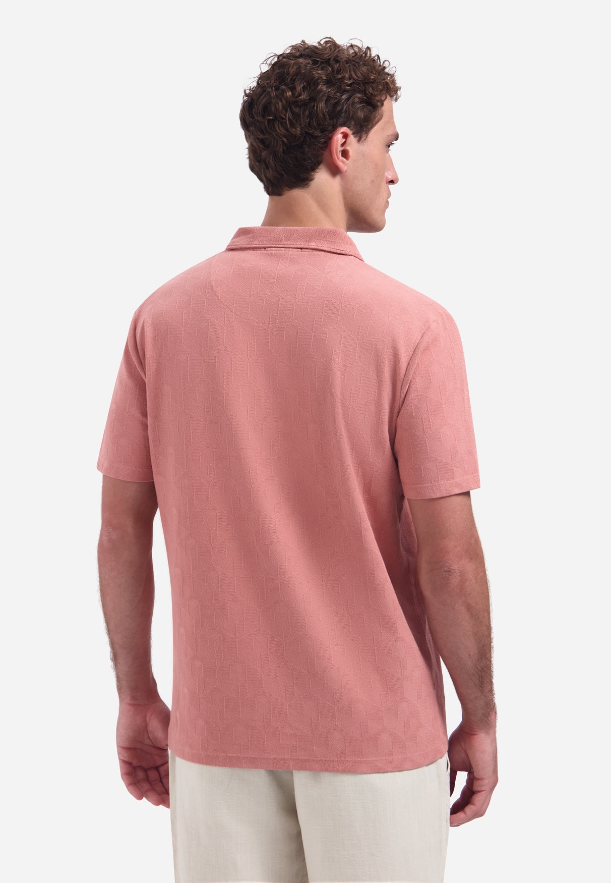 Short-sleeve V-neck polo with jacquard print | Coral