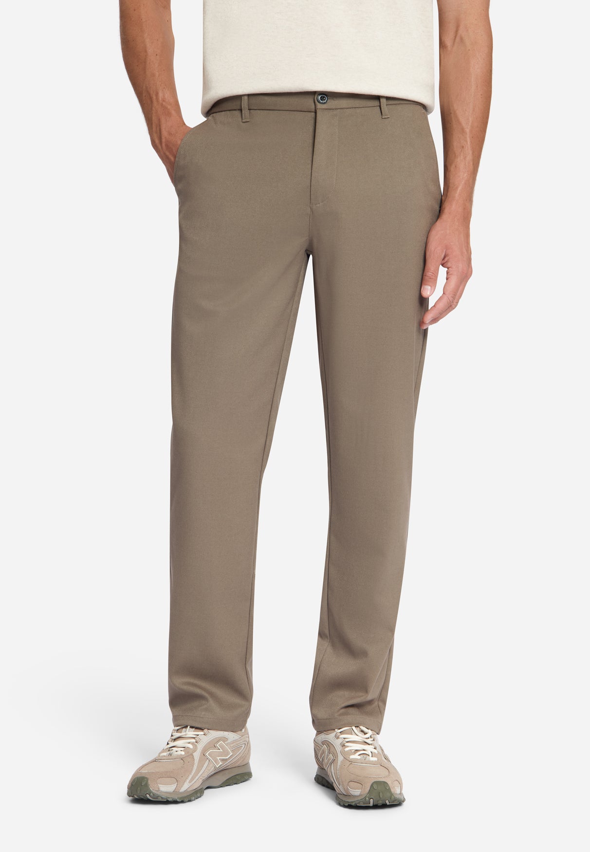 Stretch Twill Chinos | Light Brown