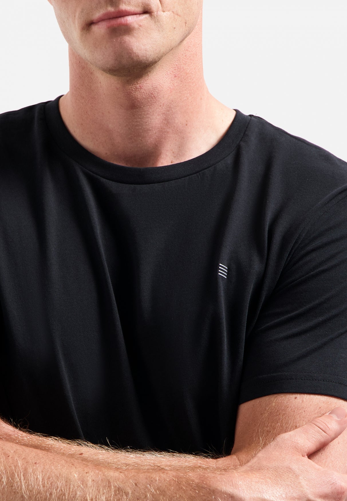 Timeless Basics Round Neck T-shirt | Black