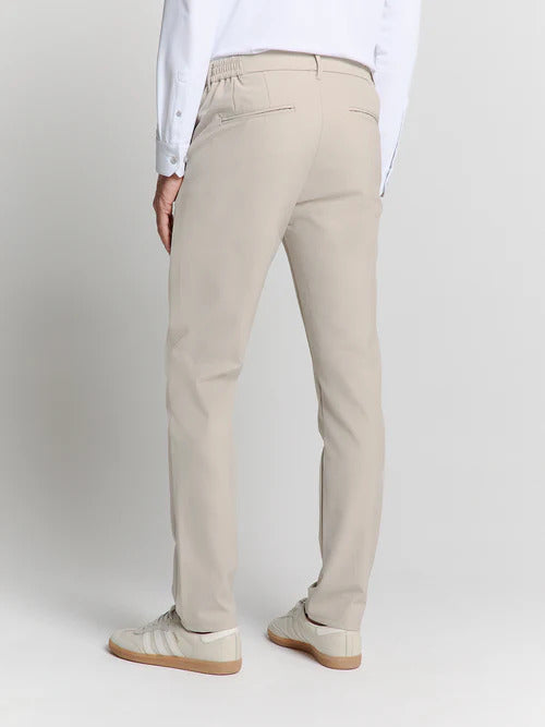 The Sedoc Pants | Stone