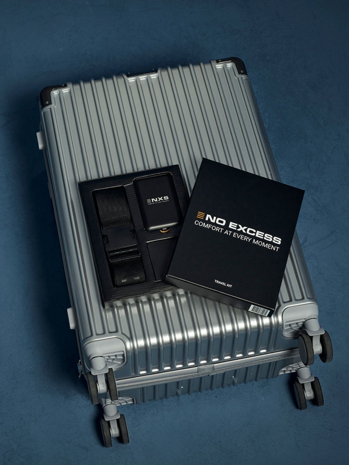 Travelkit incl 2 items | Black